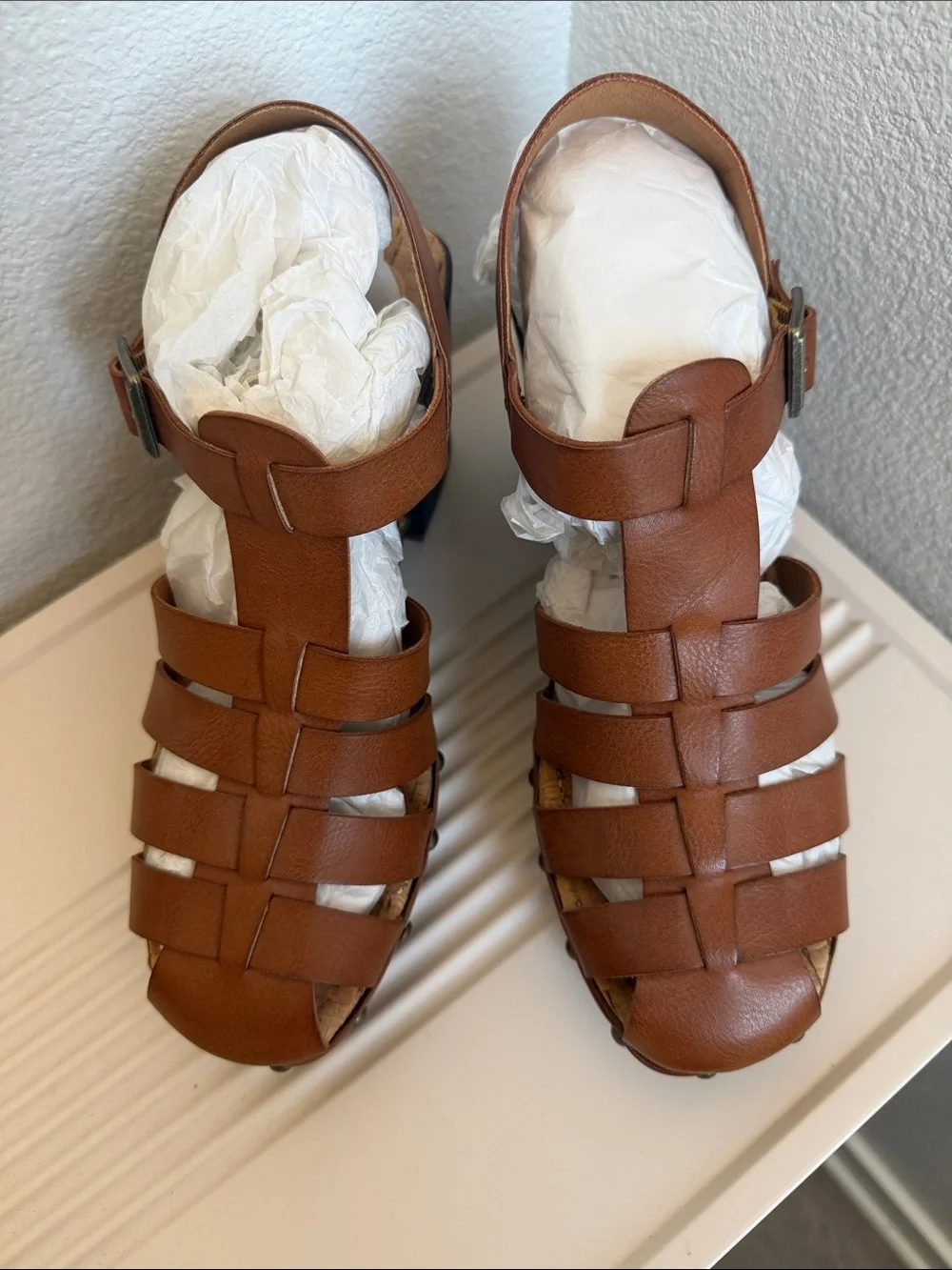 NWOT KORKS Whitney Multi -Strap Platform Sandal with Tan Wood Heel.